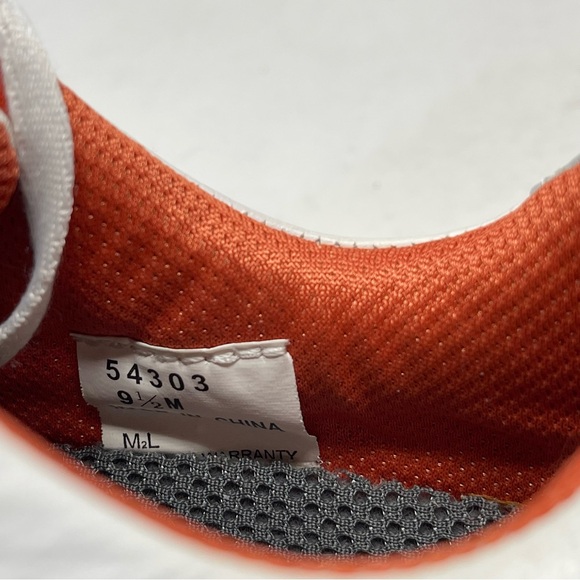 Footjoy Contour Casual Golf Shoes Mens 9.5 White Orange Leather Spikeless 54303 - Picture 14 of 16